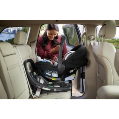 Graco snugride snuglock 35 lx featuring safety hotsell surround technology